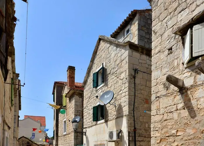 Gloria - Old Center Lägenhet *