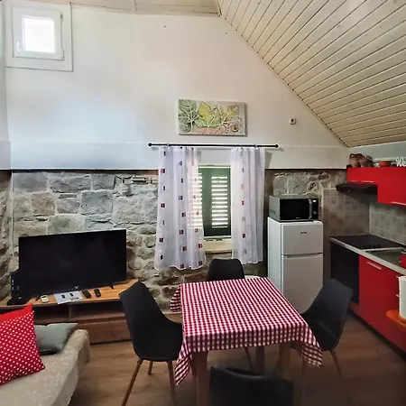 Gloria - Old Center Apartment